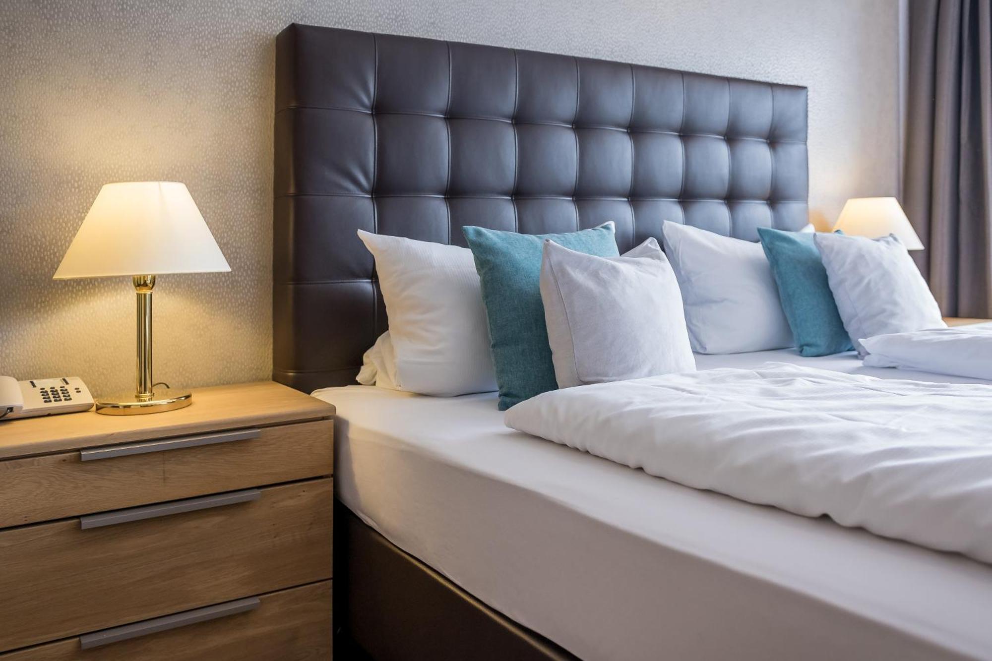 Mayer'S Weinhotel Zell an der Mosel Rom bilde